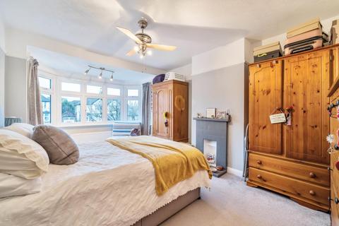 70 Manor Park Road, West Wickham, BR4 0JZ
