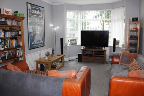 117 Broadway, Royton, Oldham, OL2 5BW