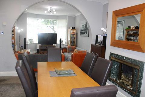 117 Broadway, Royton, Oldham, OL2 5BW