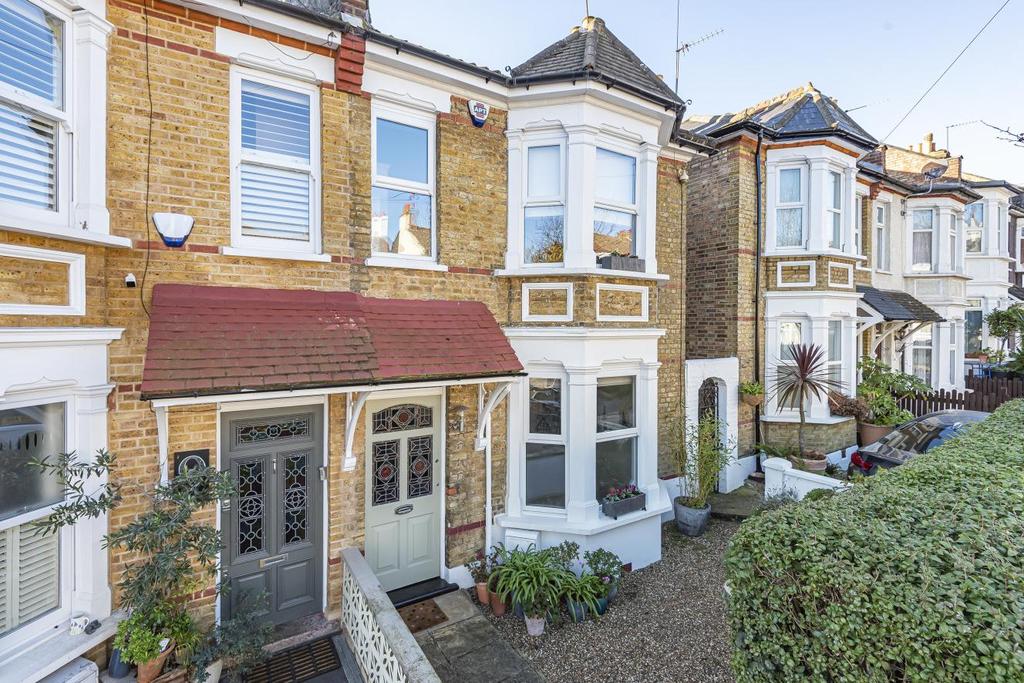 Egerton Road, South Norwood 3 bed semidetached house £650,000