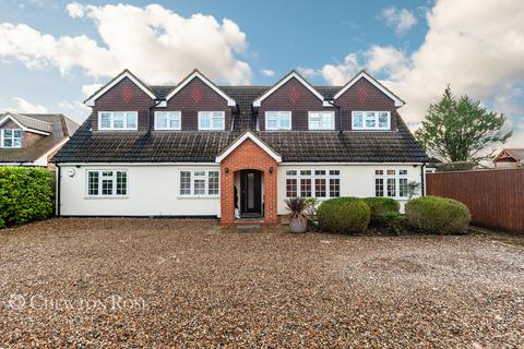 Kingsmead Forest Road, Winkfield Row, Bracknell, RG42 7NX