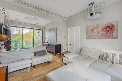 98 Lansdowne Way, London, SW8 2EP