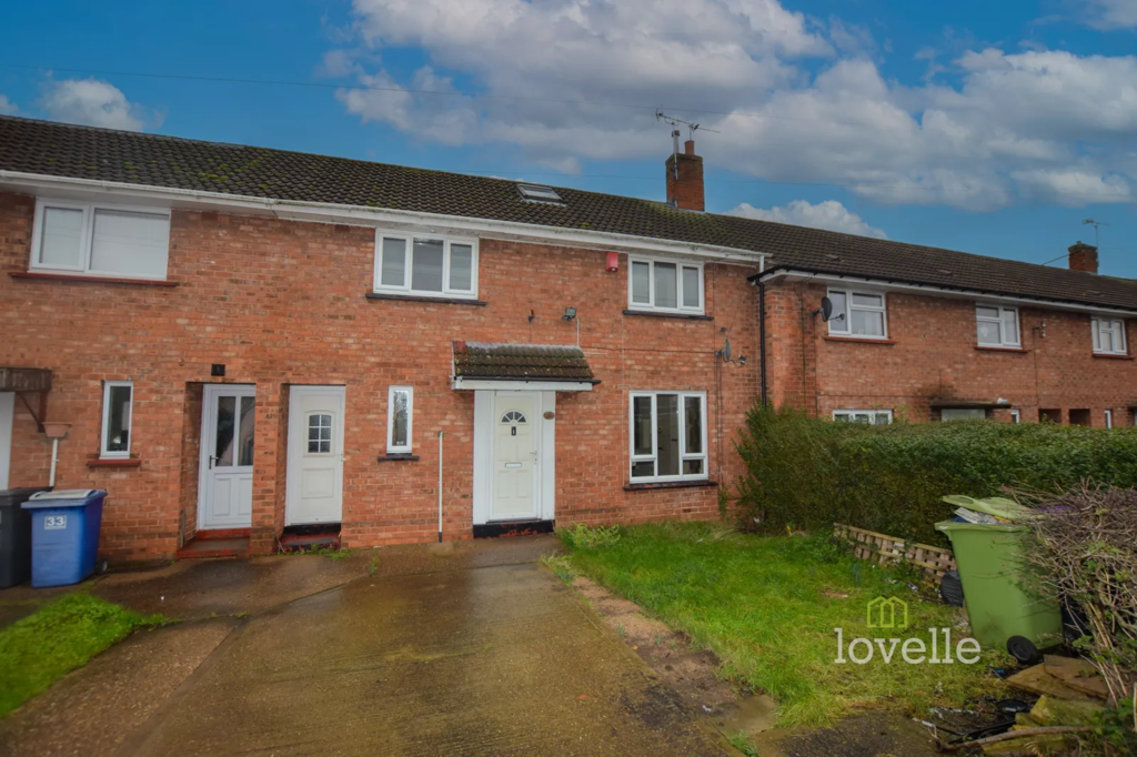 Heapham Road, Gainsborough... 3 bed terraced house £90,000