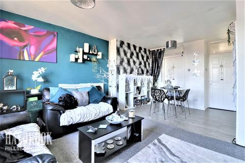 23 Fairbarn Drive, Sheffield, S6 5QH