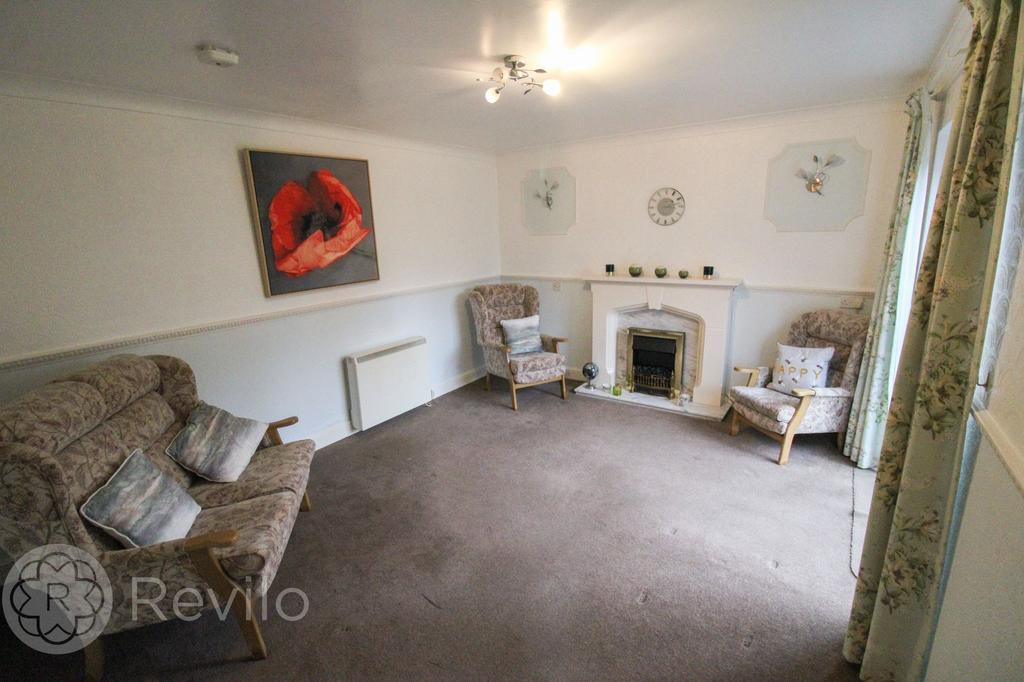 Mulberry Close, Rochdale, OL11 2 bed terraced bungalow £110,000