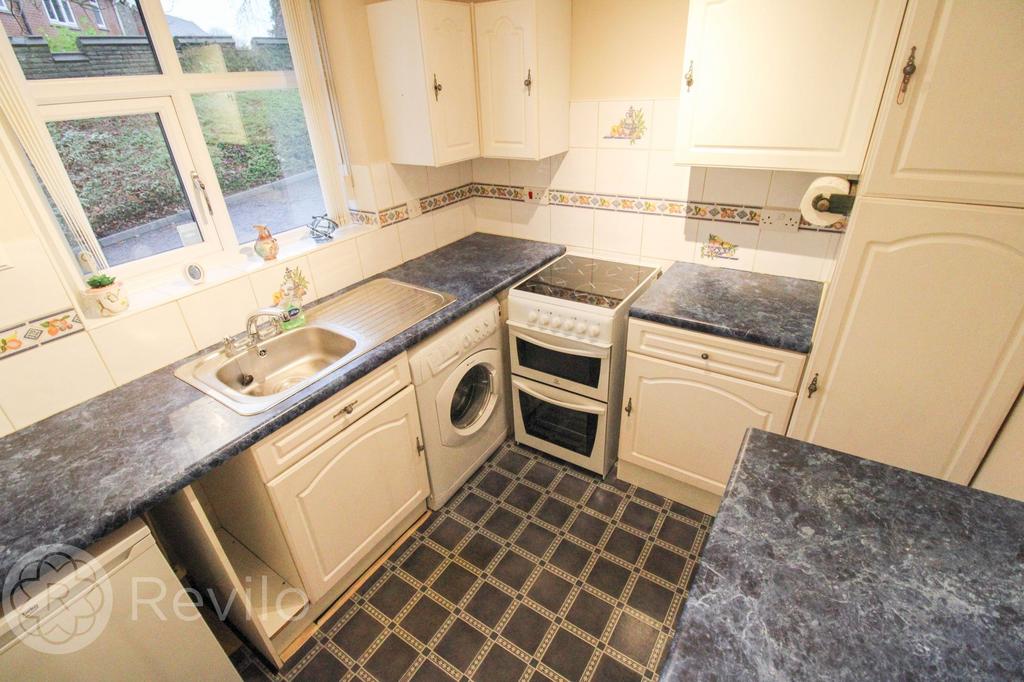 Mulberry Close, Rochdale, OL11 2 bed terraced bungalow £110,000