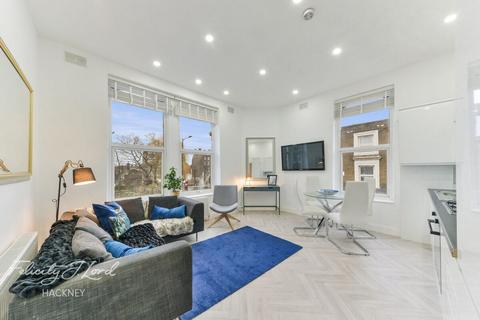 Flat 1, 115 Downs Road, London, E5 8DA