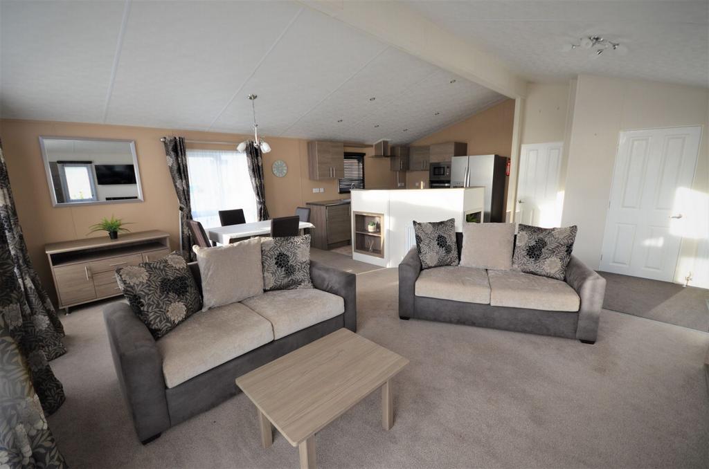 Dawlish Sands, Dawlish Warren, EX7 2 bed mobile home for sale £99,950