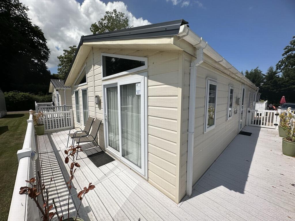 Dawlish Sands, Dawlish Warren, EX7 2 bed mobile home for sale £99,950