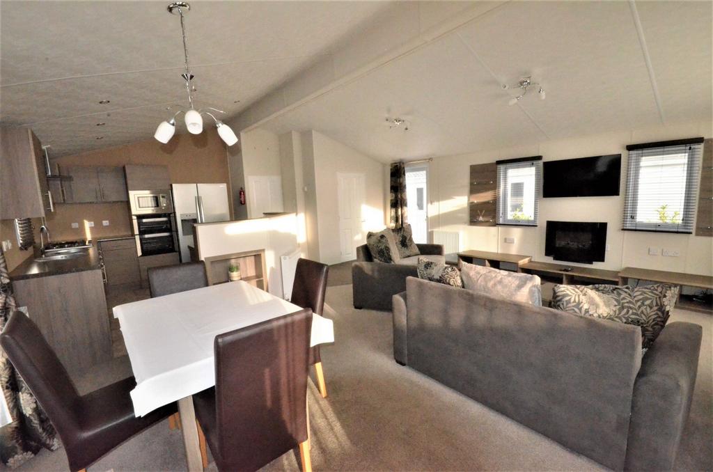 Dawlish Sands, Dawlish Warren, EX7 2 bed mobile home for sale £99,950