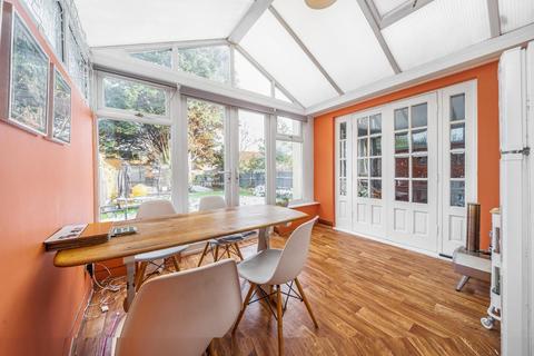 47 South Park Crescent, London, SE6 1JJ