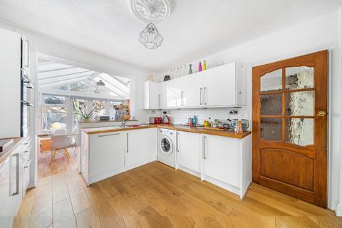 47 South Park Crescent, London, SE6 1JJ