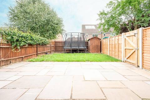 10 Knox Road, Guildford, GU2 9AH