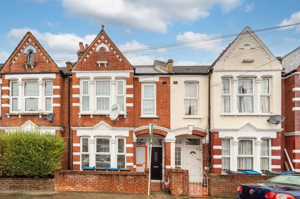 Tynemouth Road, Tooting, Mitcham, CR4 2 bed house to rent £2,200 pcm