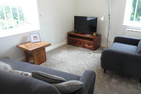 2 bedroom flat to rent, West Street, Yarm TS15