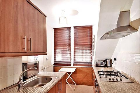 undefined, Broughton Street, Edinburgh, EH1