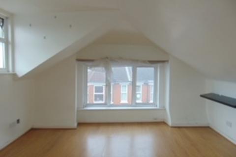 Studio to rent, Shakespeare Avenue, Southampton