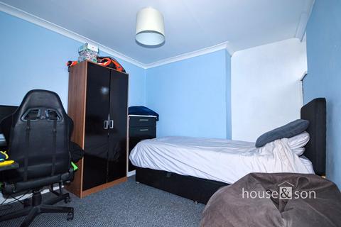 27 Calvin Road, Winton, Bournemouth, BH9 1LN