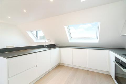 4 bedroom maisonette to rent, Henniker Mews, Chelsea, London