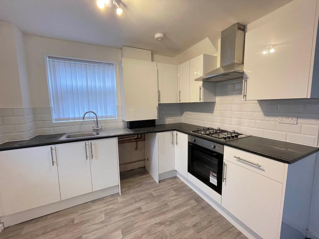 Guisborough Drive, North Shields 3 bed semidetached house £750 pcm