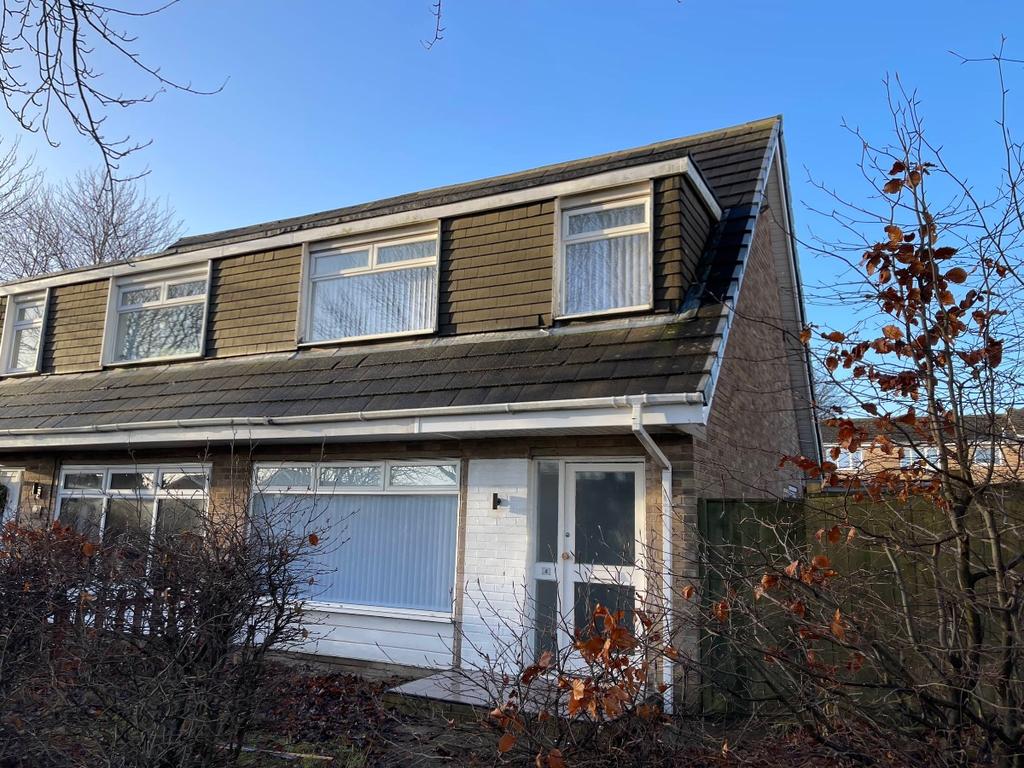 Guisborough Drive, North Shields 3 bed semidetached house £750 pcm