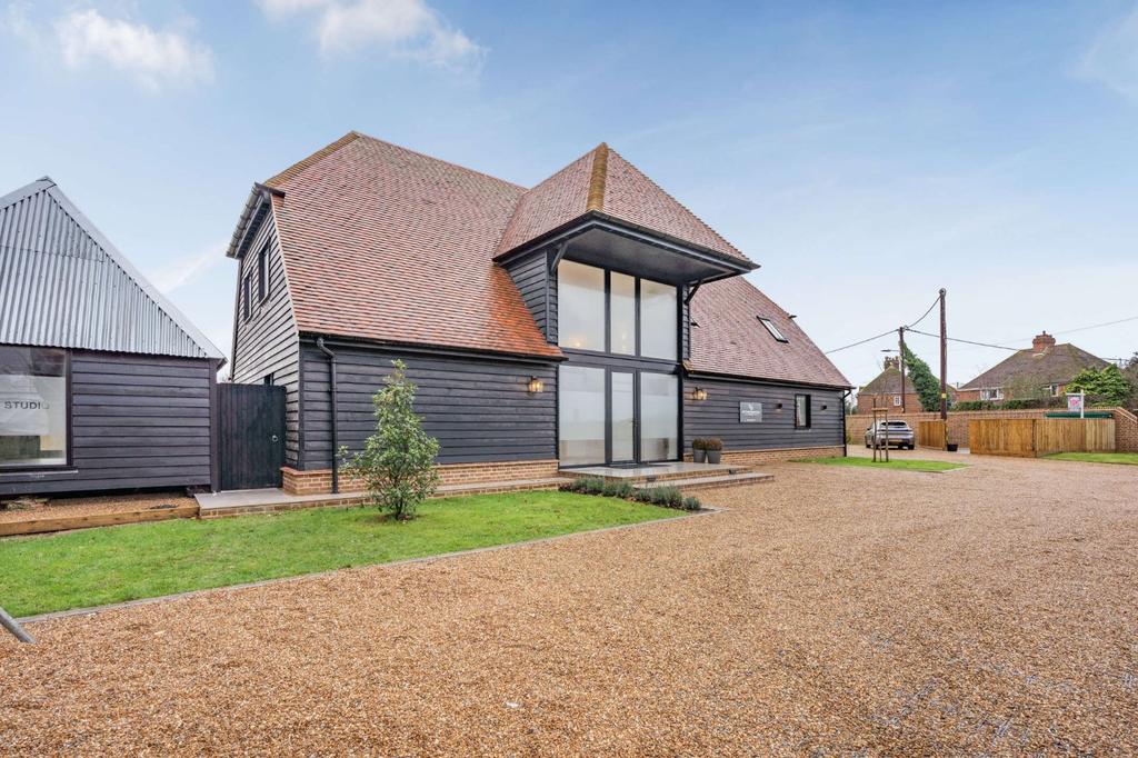 Herne Bay Road, Sturry, Canterbury, Kent 4 bed barn conversion for sale