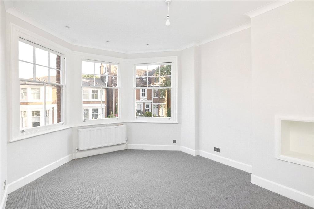 Telford Avenue, London, SW2 2 bed apartment for sale £450,000