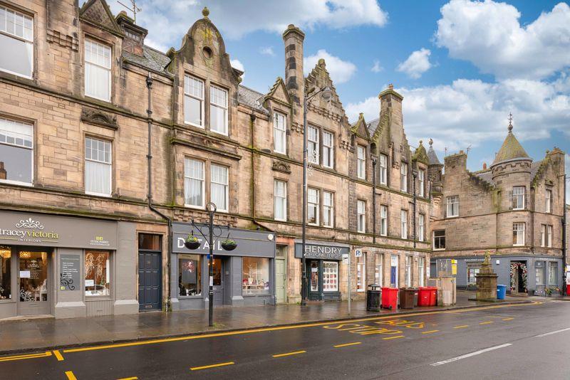 High Street, Linlithgow 2 bed apartment for sale £148,000