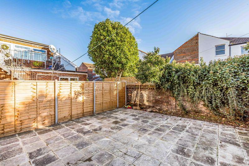 Worthing Road, Southsea 3 bed ground floor flat £250,000