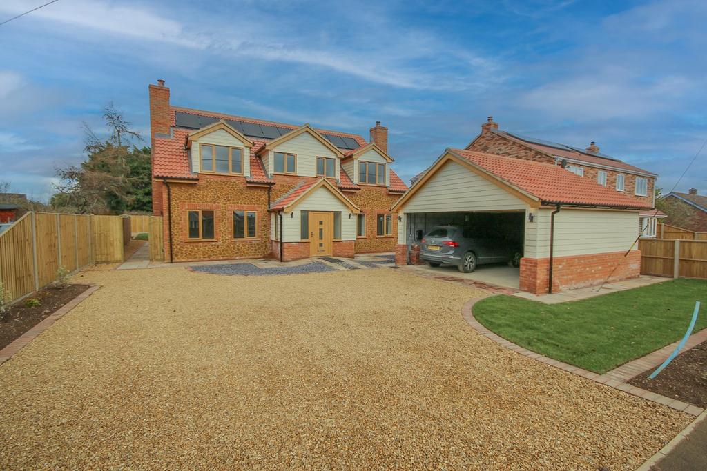 Lynn Road, Grimston, King's Lynn, PE32 5 bed detached house £750,000