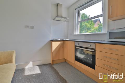 3 bedroom flat to rent, Shanklin Road, Brighton