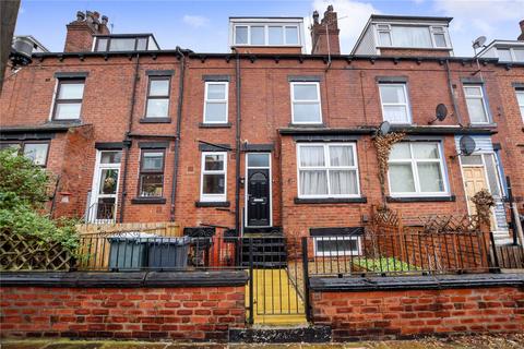 2 bedroom terraced house to rent, Woodlea Place, Leeds, West Yorkshire
