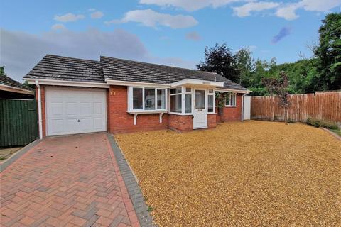 2 bedroom detached bungalow for sale - Friars Walk, Newent