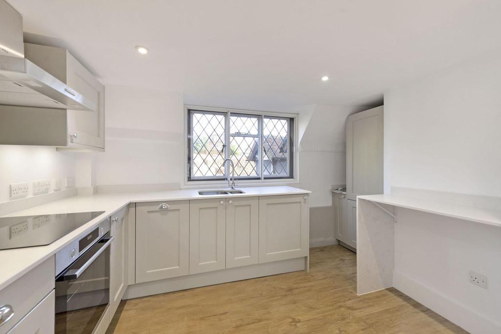 8,The Old Palace, High Street, Brenchley 2 bed terraced house £375,000
