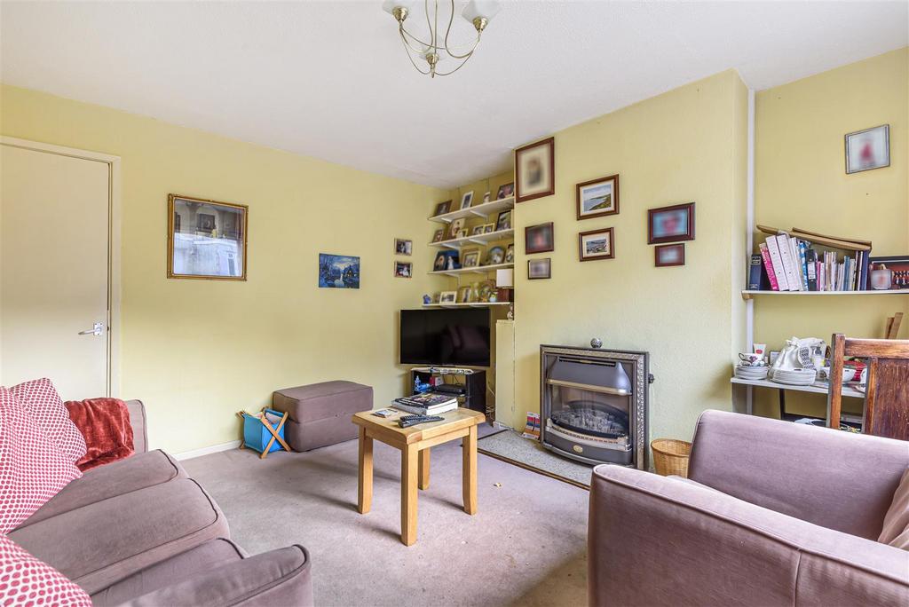 Hillrise Park, Clydach, Swansea 3 bed semidetached house £95,000