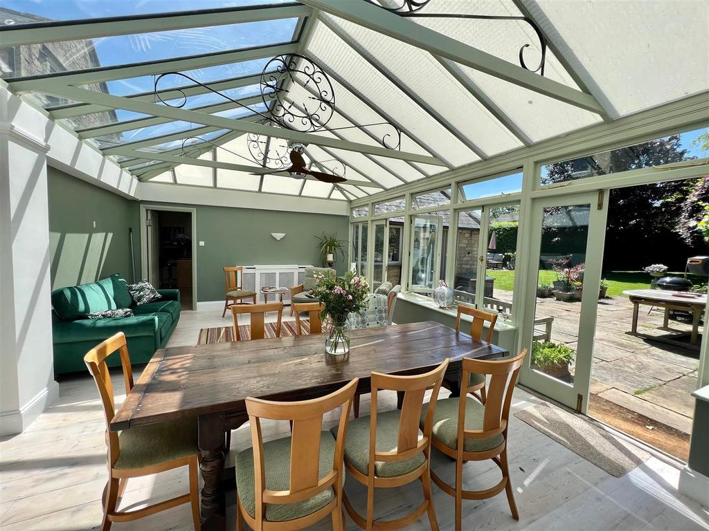 Conservatory 1.jpg