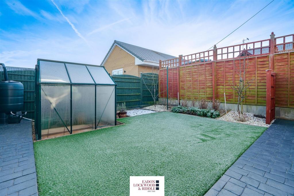 Rear Garden 1.jpg