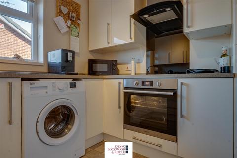 6 Badsworth Place, Bramley, Rotherham, S66 2XR