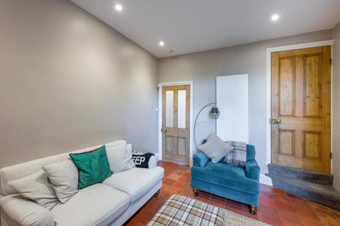 3 Grays Road, Birmingham, B17 9NX