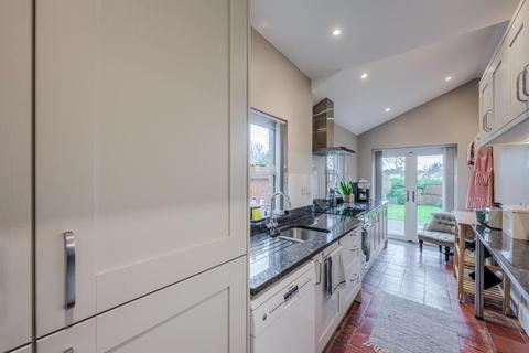 3 Grays Road, Birmingham, B17 9NX