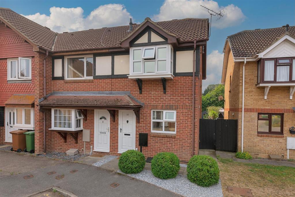 Way, Paddock Wood, Tonbridge 2 bed end of terrace house £339,950