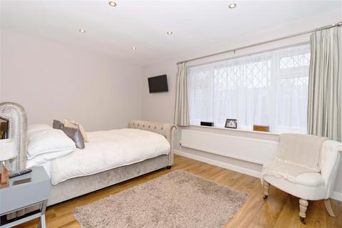 10 Burford Close, Worthing, BN14 9RL