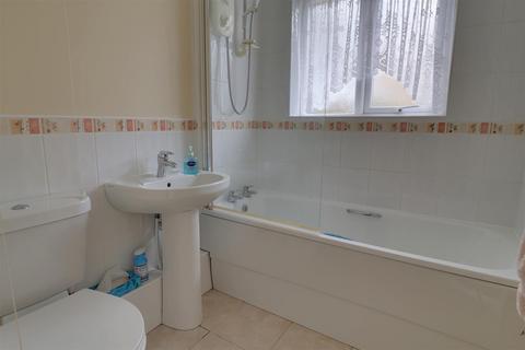 29 Boverton Avenue, Brockworth, Gloucester, GL3 4ER