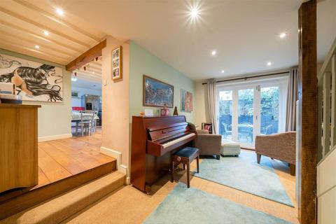 1 The Old Post Office Henley Road, Claverdon, Warwick, CV35 8PS