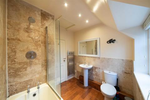 1 The Old Post Office Henley Road, Claverdon, Warwick, CV35 8PS