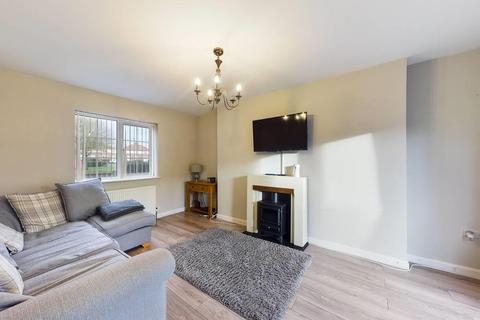 16 Queensgate, Bridlington, YO16 7LX