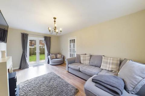 16 Queensgate, Bridlington, YO16 7LX