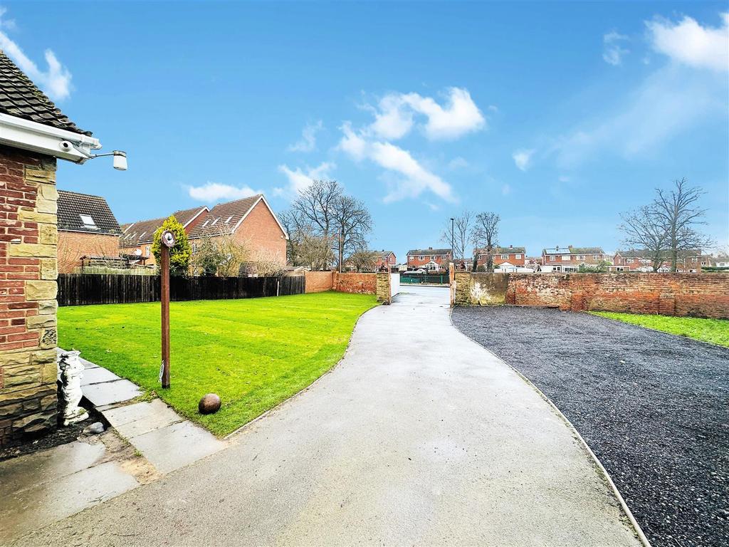 Wistow Road, Selby 3 bed detached bungalow for sale £450,000