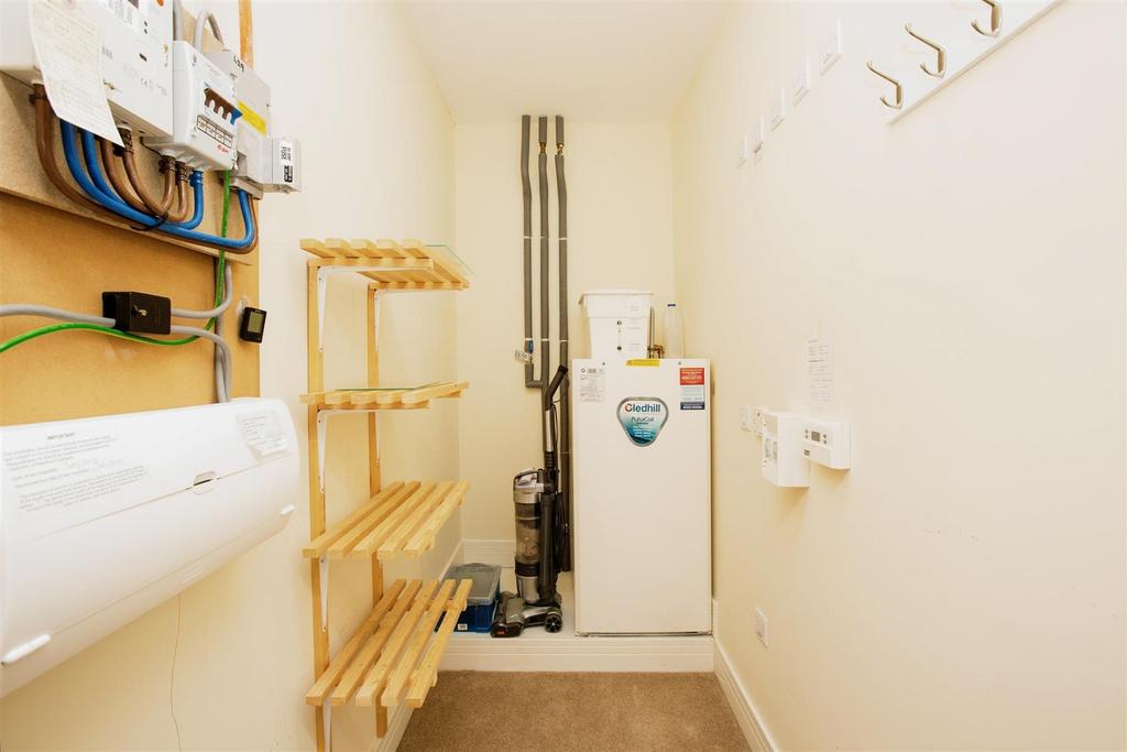 Storage/Airing Cupboard