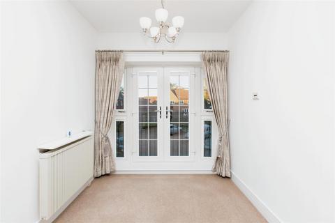 1 bedroom apartment for sale, Ravenshaw Court, Four Ashes Road, Bentley Heath, Solihull, B93 8NA